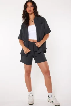 Pyjama|Ondergoed & Lounge<America Today Short Myra Washedblack|Lightkhaki